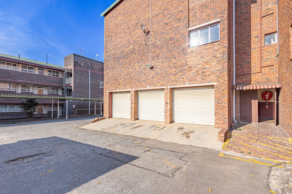 Apartment for sale in Impala Park - BOK1730002