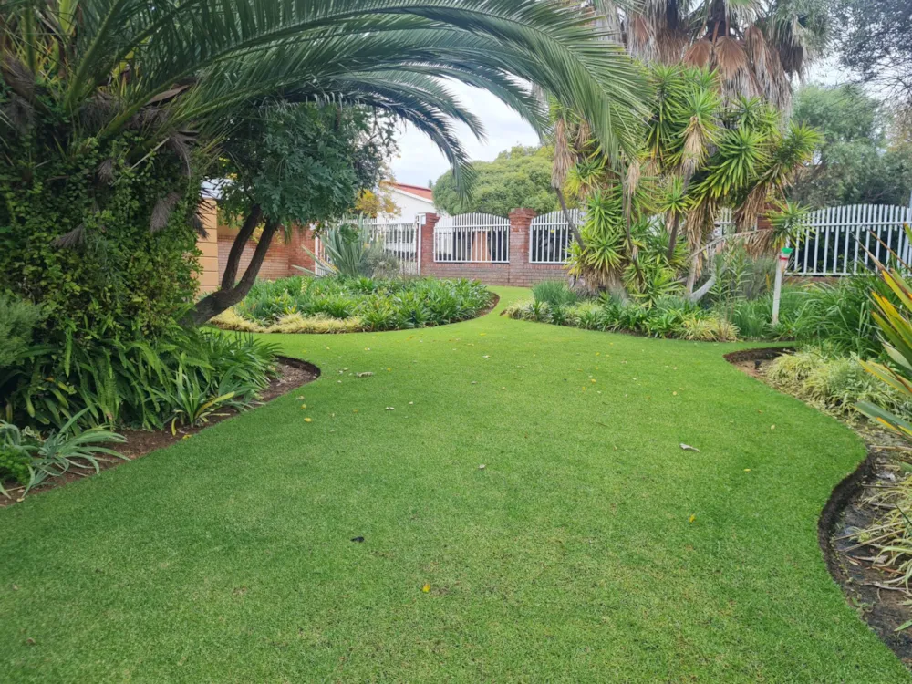 Double-storey house for sale in Heuwelsig, Bloemfontein - 1BX1737956