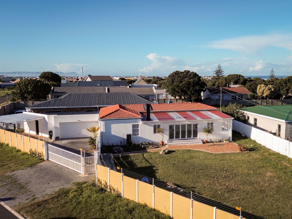 House for sale in Sandbaai - HF1738588