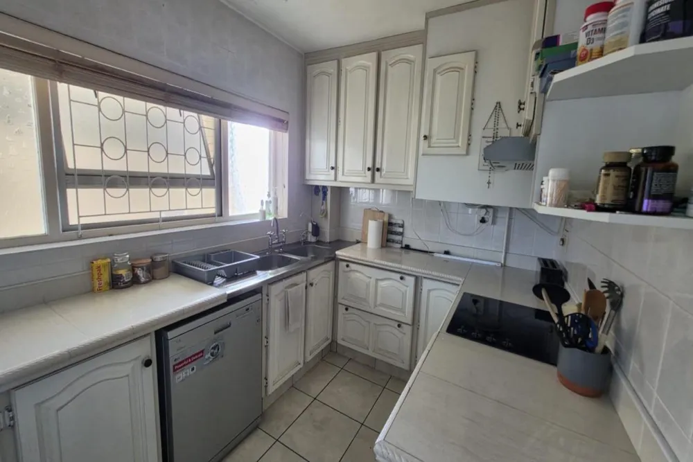 Apartment for sale in Athlone Park - 1WB1740492