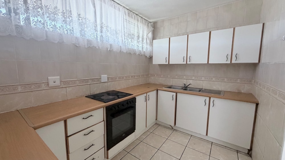 Apartment for sale in Amanzimtoti - 1WB1739342 Apartment for sale in Amanzimtoti - 1WB1739342
