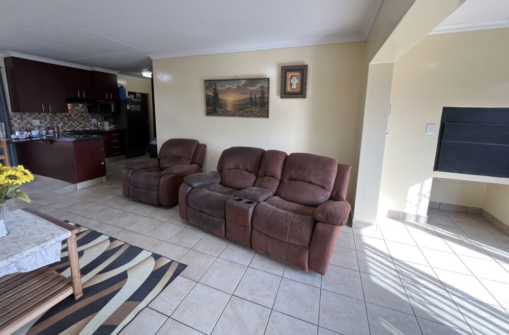 Townhouse for sale in Langenhovenpark - 1BX1740295 Townhouse for sale in Langenhovenpark - 1BX1740295