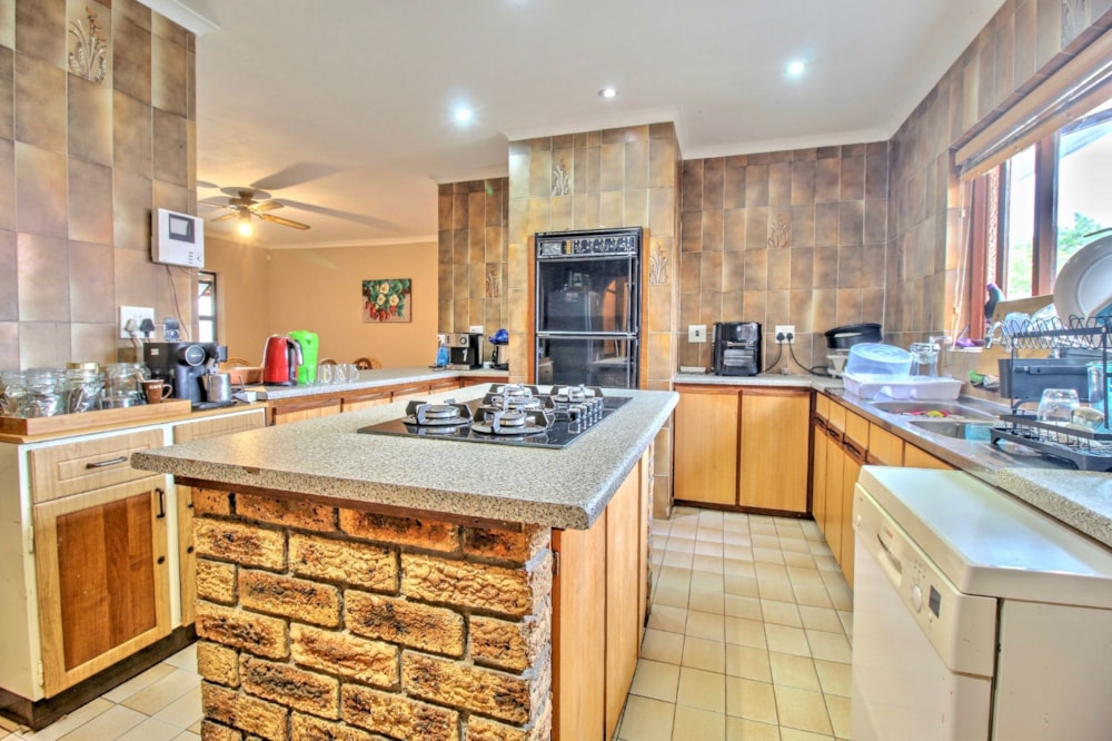 House for sale in Panorama, Parow - 1PLA1738895 House for sale in Panorama, Parow - 1PLA1738895