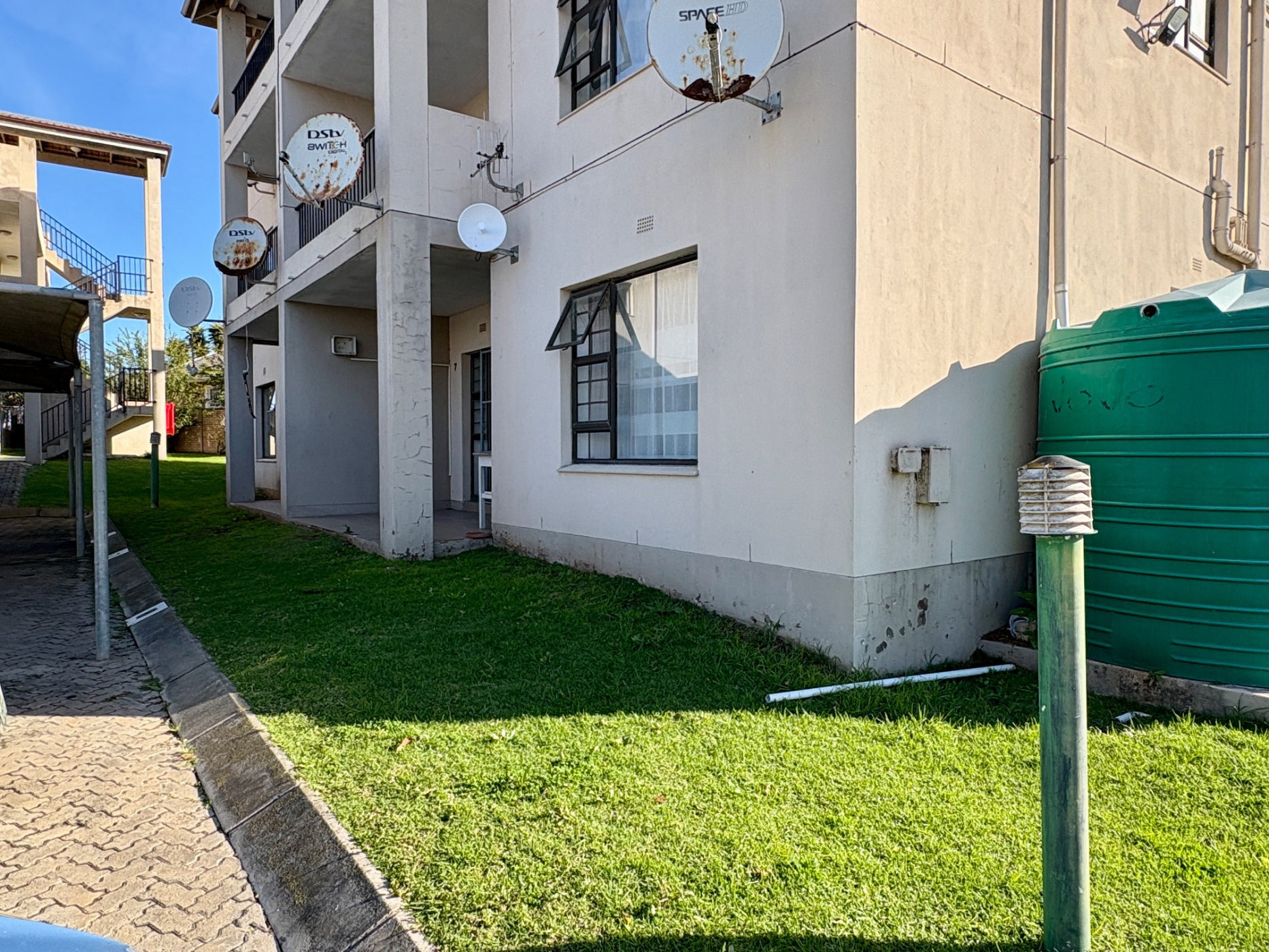 Apartment for sale in Forest Downs - 1PF1739909