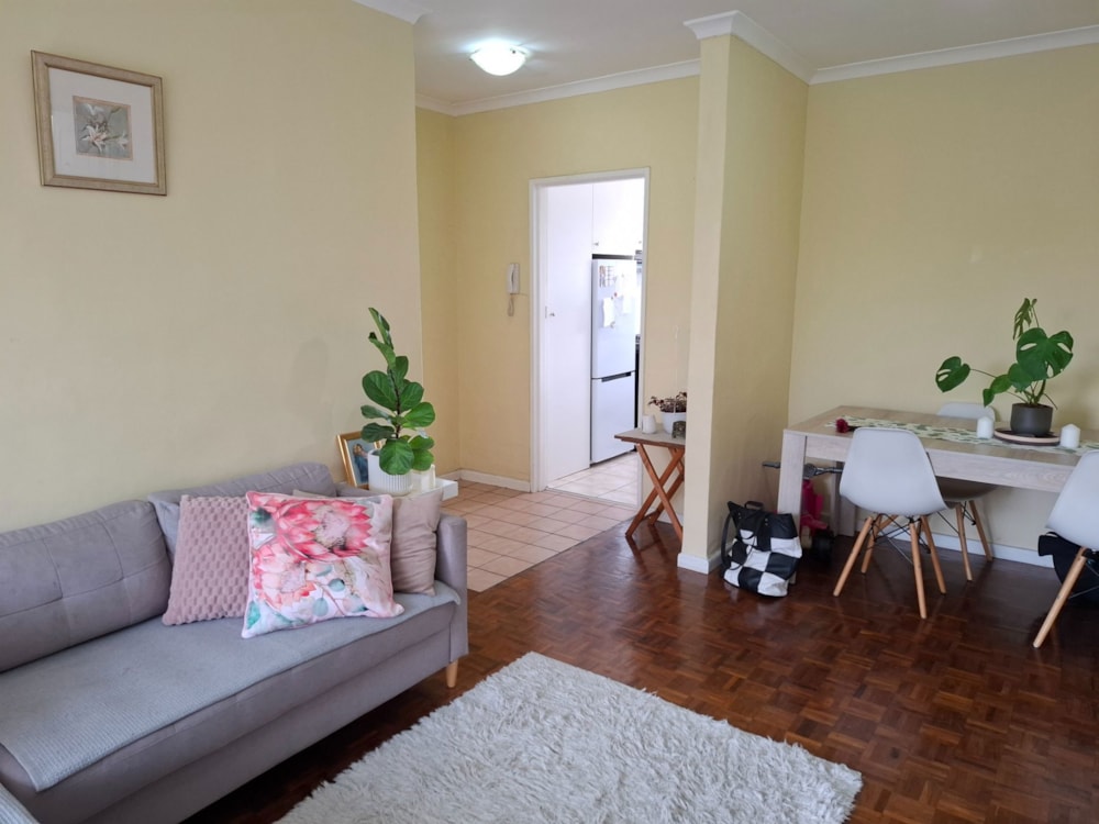 Apartment to rent in Kenilworth, Cape Town - RBL1741292
