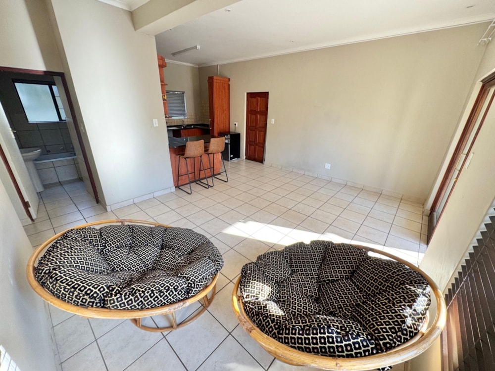 Townhouse for sale in Bendor Park - 1PS1738924
