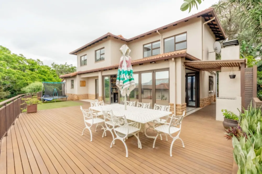 House for sale in La Lucia - 1ND1740332 House for sale in La Lucia - 1ND1740332