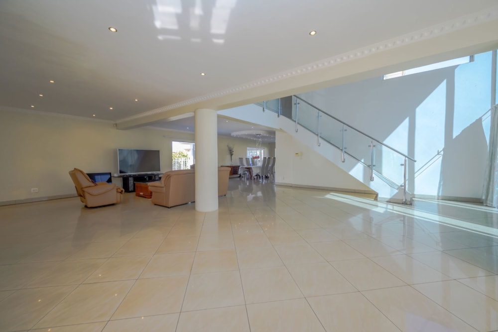 House for sale in uMhlanga - 1ND1739012 House for sale in uMhlanga - 1ND1739012