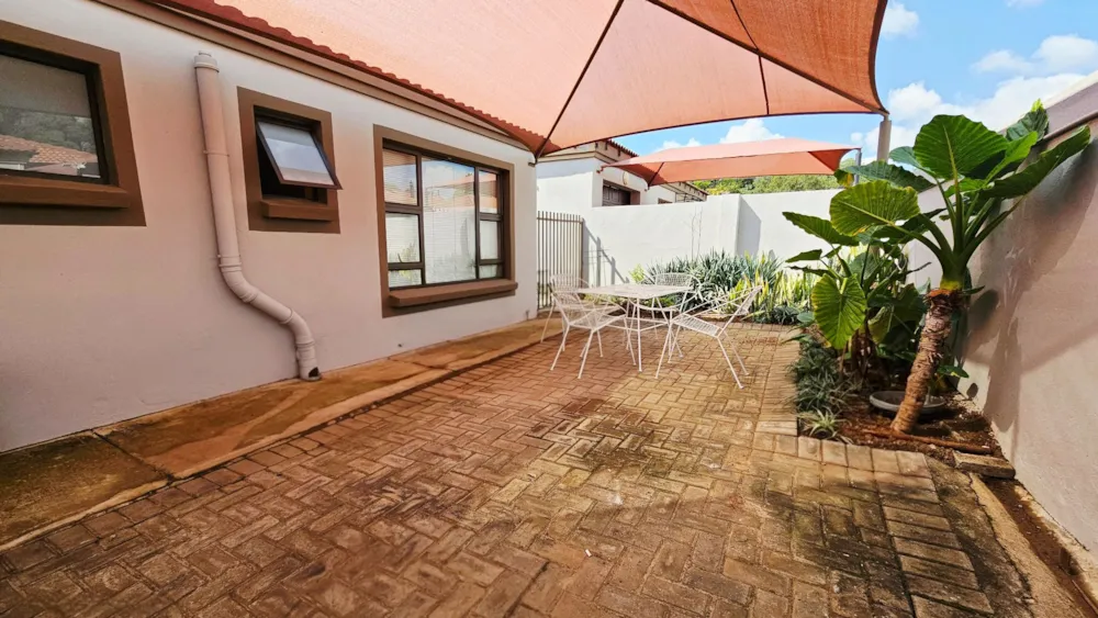 Townhouse let in Lydenburg (Mashishing) - 1LY1739360 Townhouse let in Lydenburg (Mashishing) - 1LY1739360
