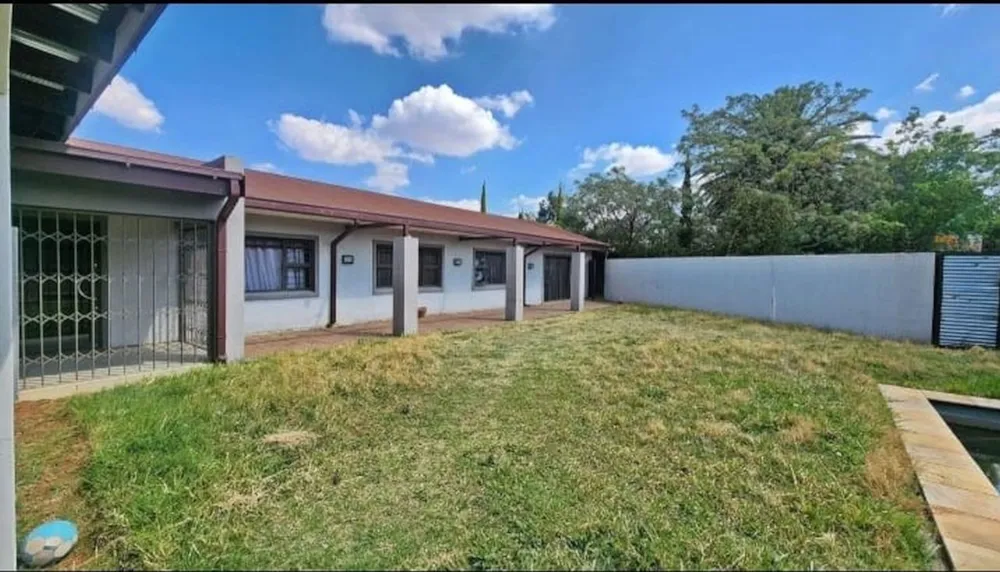 House for sale in Universitas - 1BX1740040 House for sale in Universitas - 1BX1740040