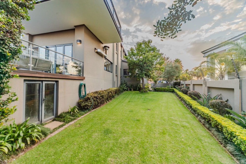 Double-storey house for sale in Waterkloof Heights - PT1739643 Double-storey house for sale in Waterkloof Heights - PT1739643