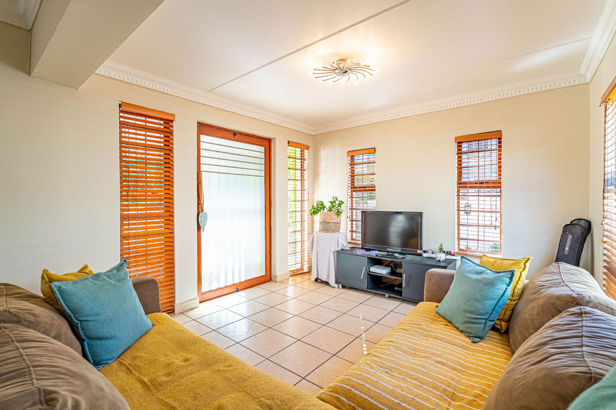 Double-storey house for sale in Kyalami Hills - MR1738364