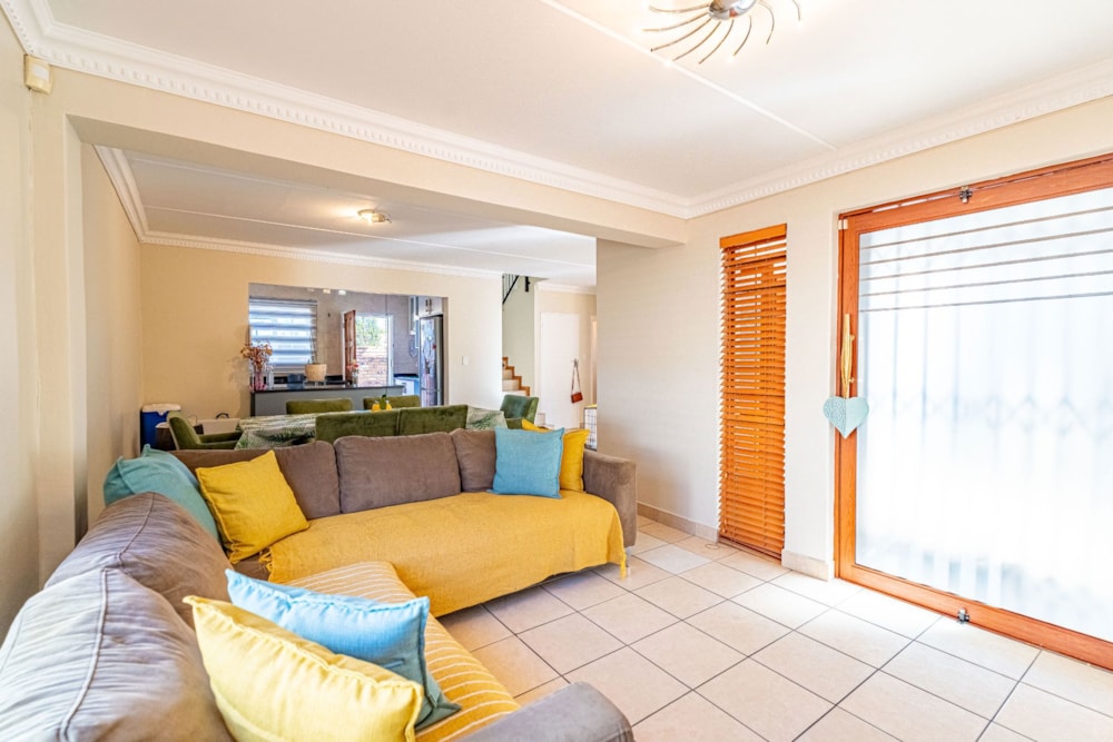 Double-storey house for sale in Kyalami Hills - MR1738364