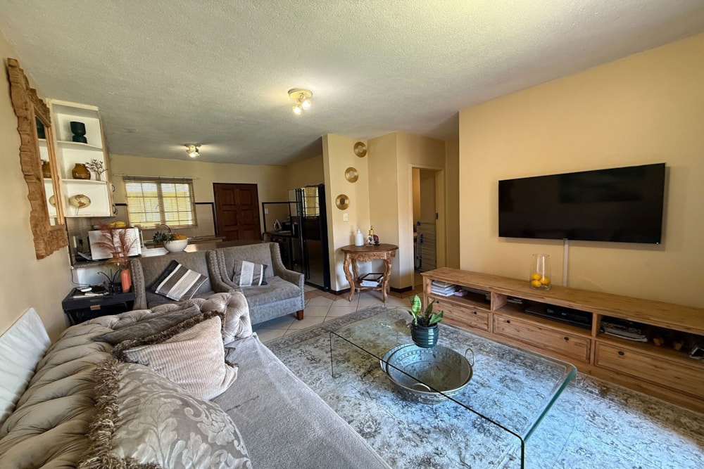 Apartment for sale in Sagewood, Midrand - MR1738650 Apartment for sale in Sagewood, Midrand - MR1738650