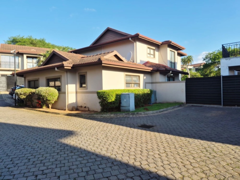 Townhouse for sale in Izinga - 1ND1740686 Townhouse for sale in Izinga - 1ND1740686