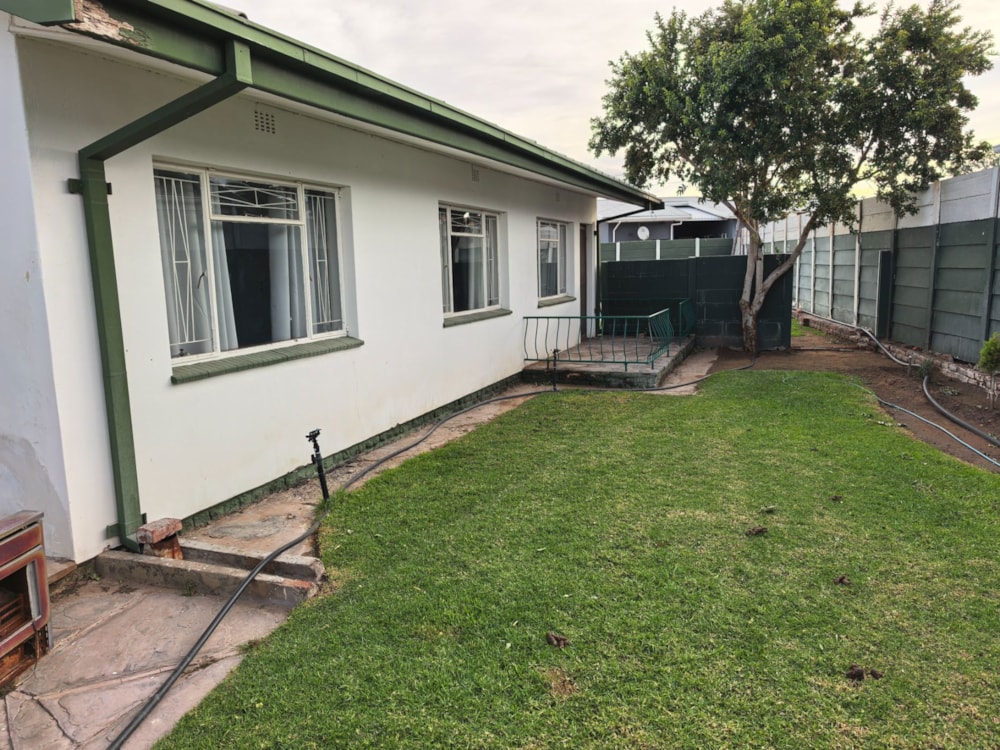 House for sale in Hospital Hill, Beaufort West - 1KK1739992 House for sale in Hospital Hill, Beaufort West - 1KK1739992
