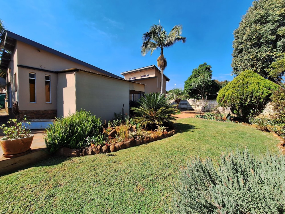 House for sale in Lydenburg (Mashishing) - 1LY1741256