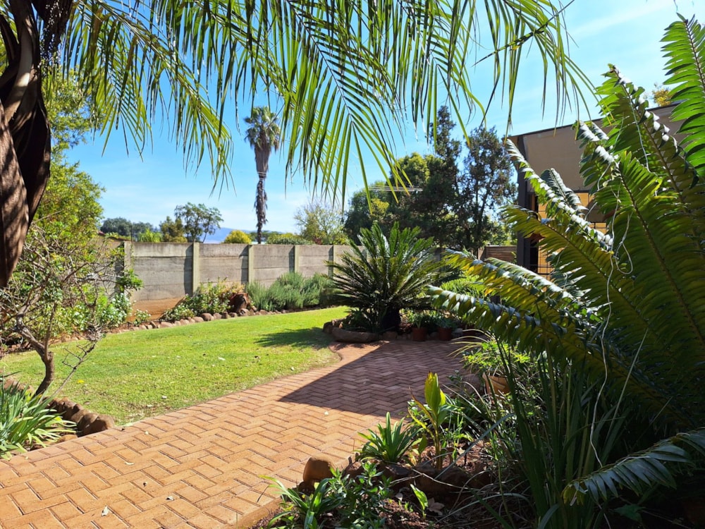 House for sale in Lydenburg (Mashishing) - 1LY1741256