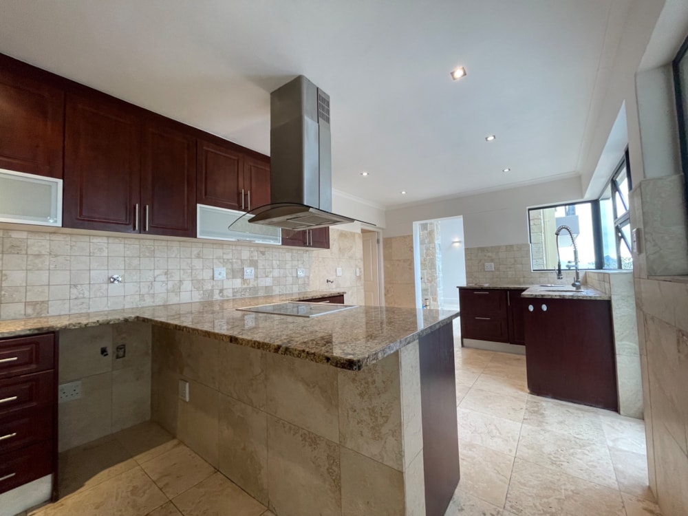 House let in Plattekloof - 1PLA1738522