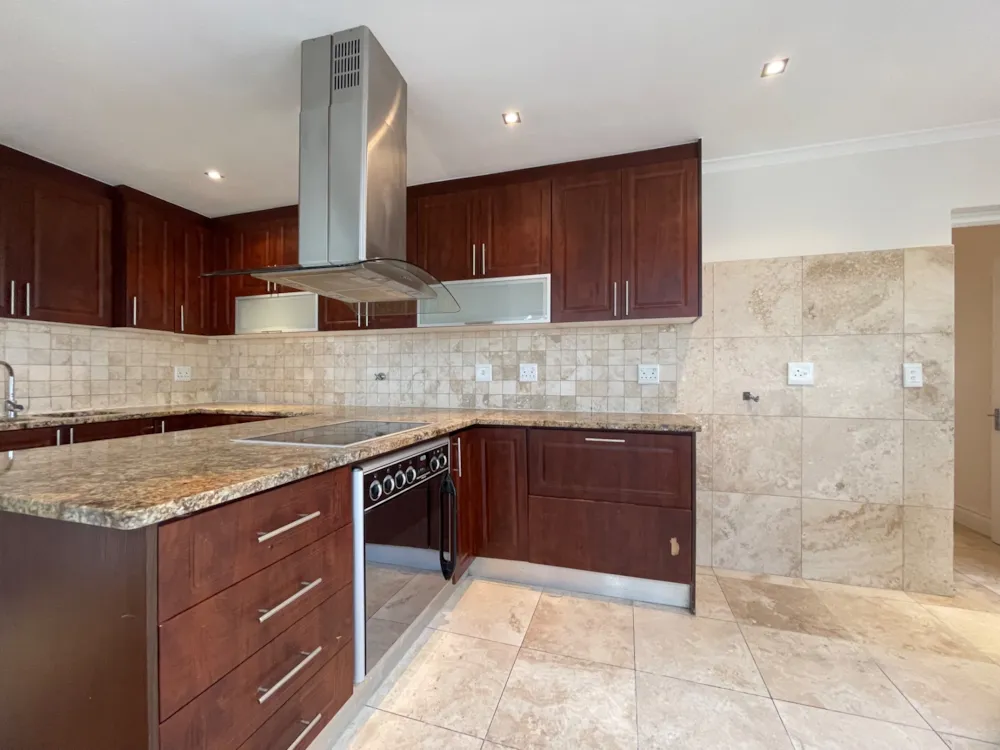 House let in Baronetcy Estate - 1PLA1740344 House let in Baronetcy Estate - 1PLA1740344