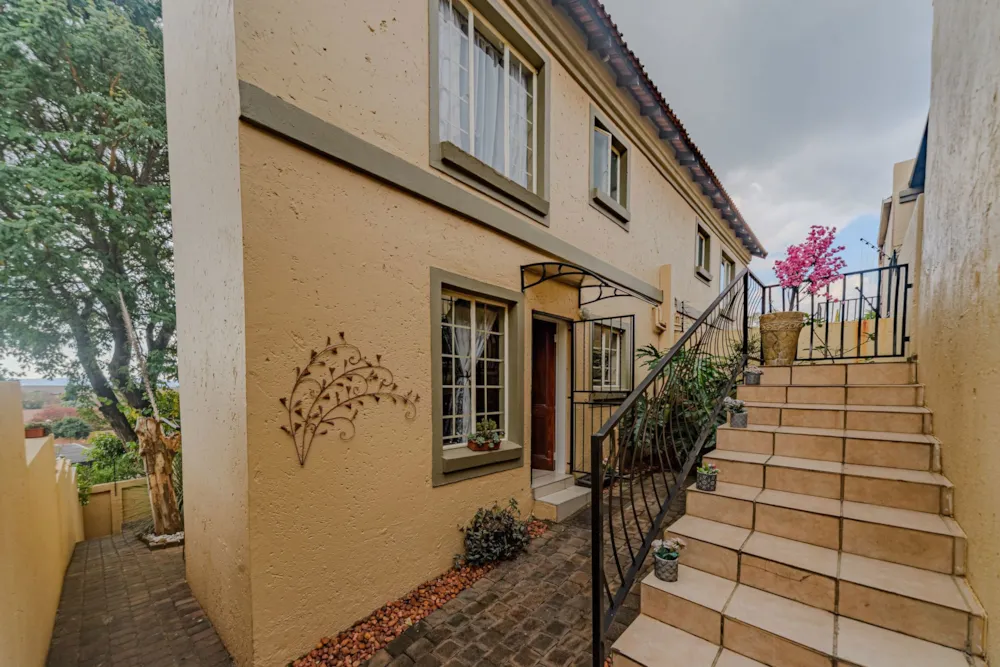 Townhouse for sale in La Montagne, Pretoria East - PT1740400