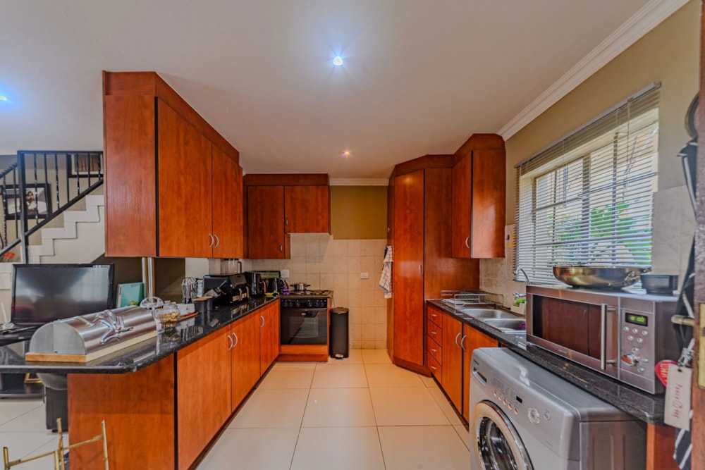 Townhouse for sale in La Montagne, Pretoria East - PT1740400