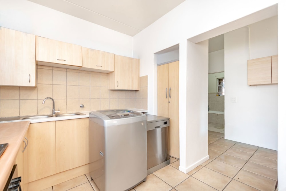 Apartment for sale in Sundowner - RAN1740626