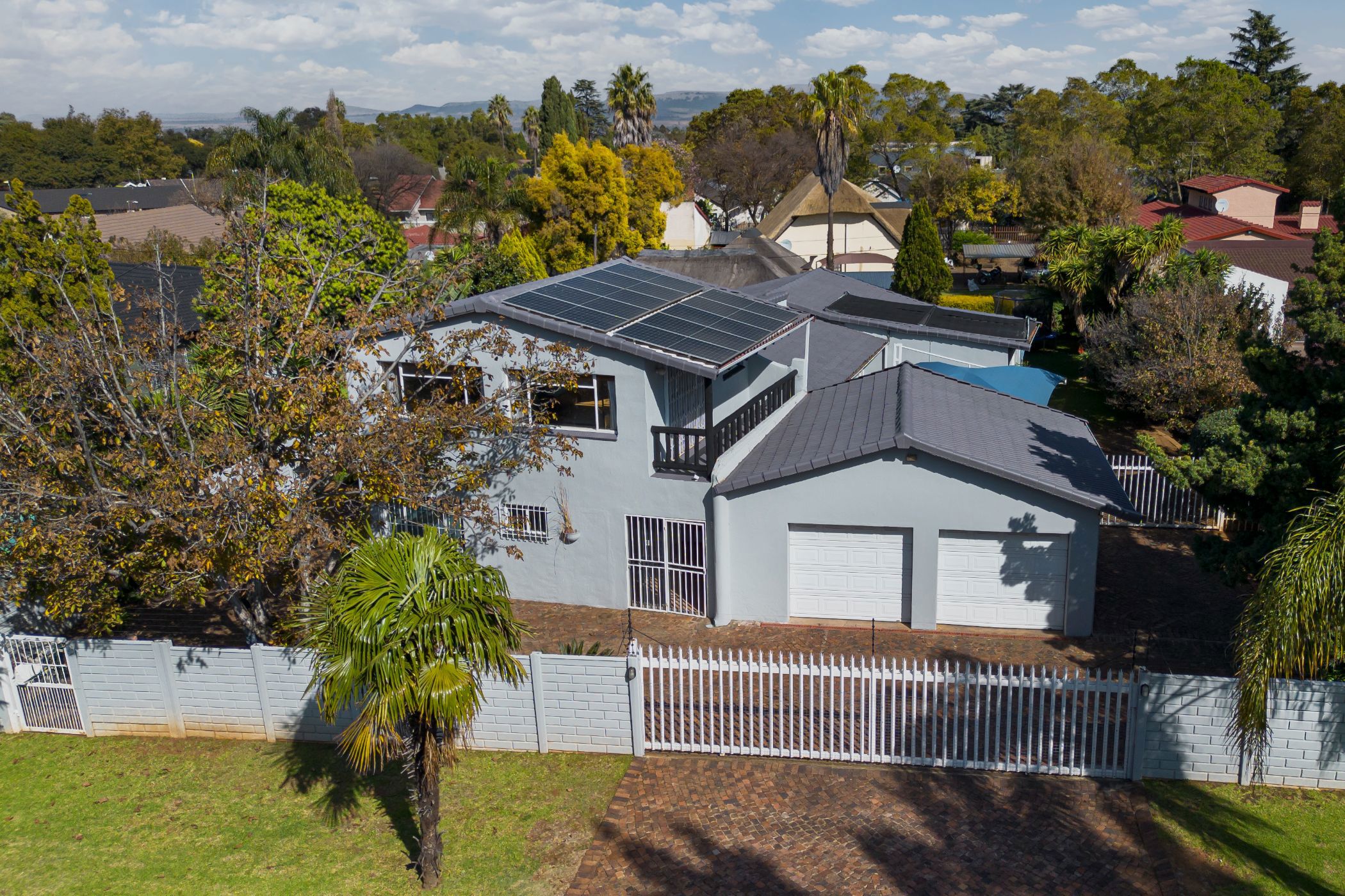 House for sale in Brackendowns - 1GV1740195