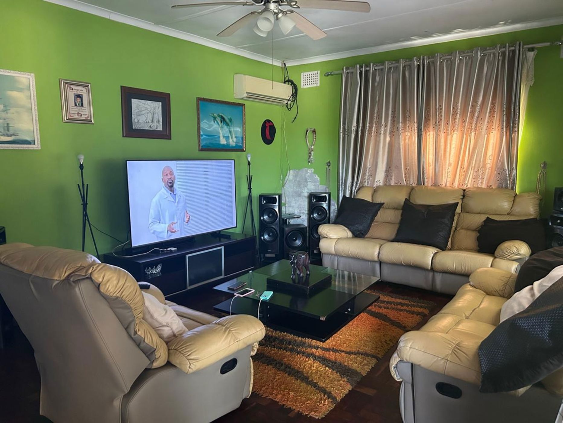 House for sale in Glenmore - 1DA1739874