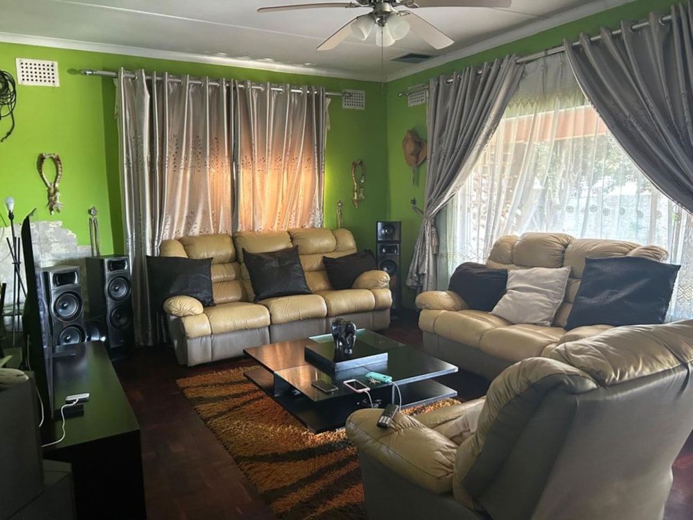 House for sale in Glenmore - 1DA1739874