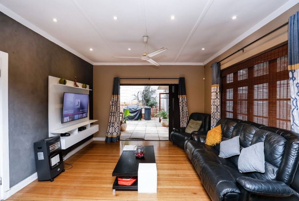 House for sale in Glenwood, Durban - 1DA1739049