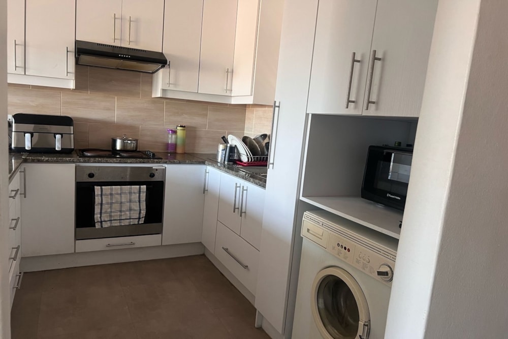 Apartment to rent in West Beach, Blouberg - 1TV1739111
