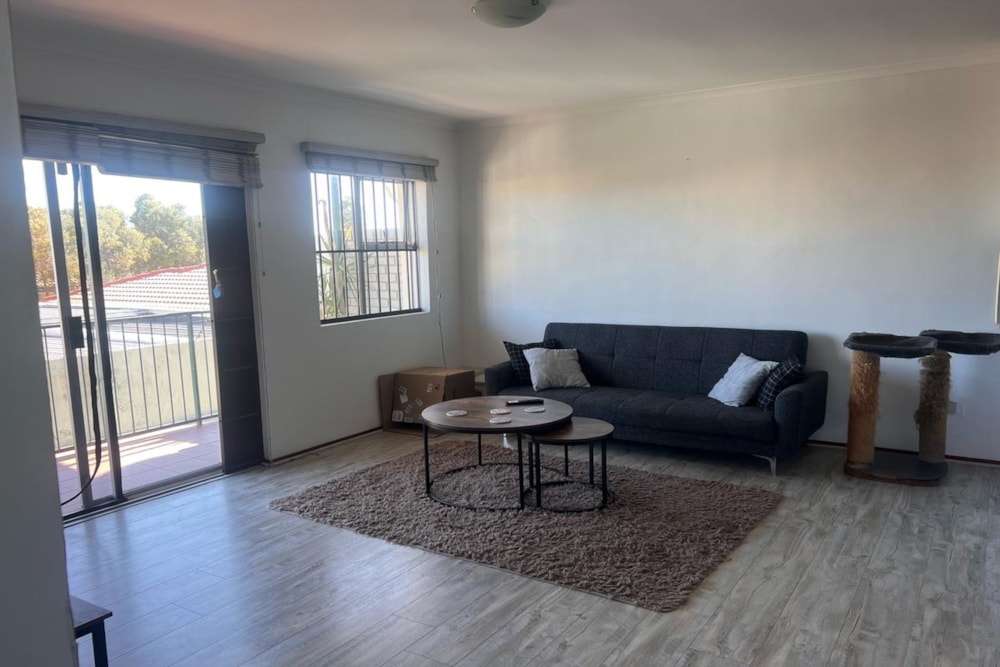 Apartment to rent in West Beach, Blouberg - 1TV1739111