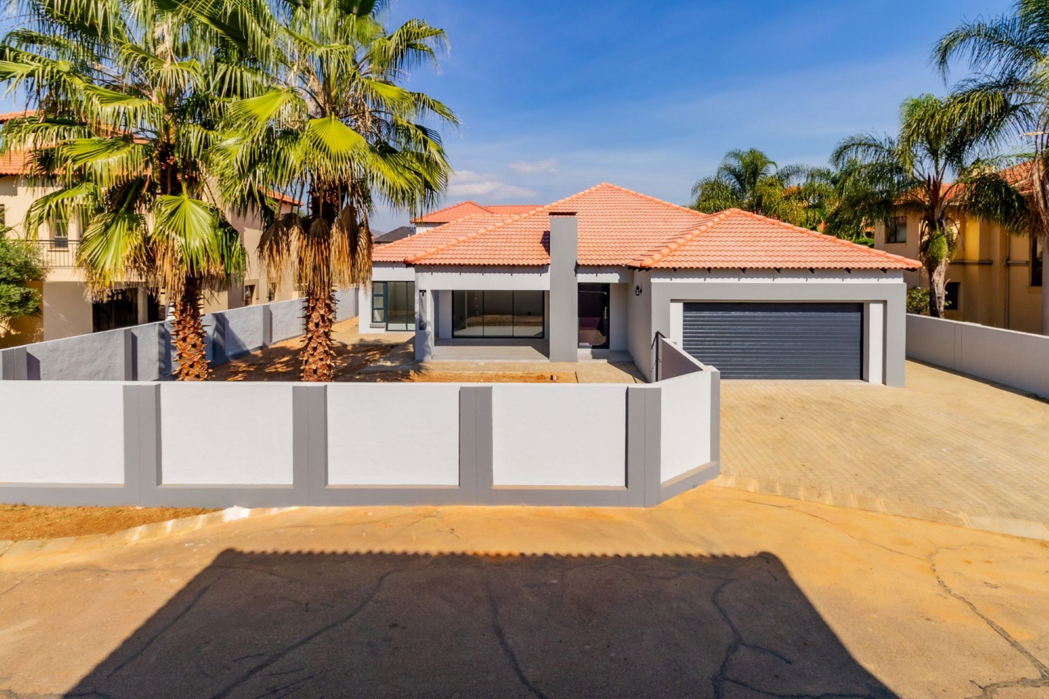 Security estate home for sale in Melodie - 1HR1741102