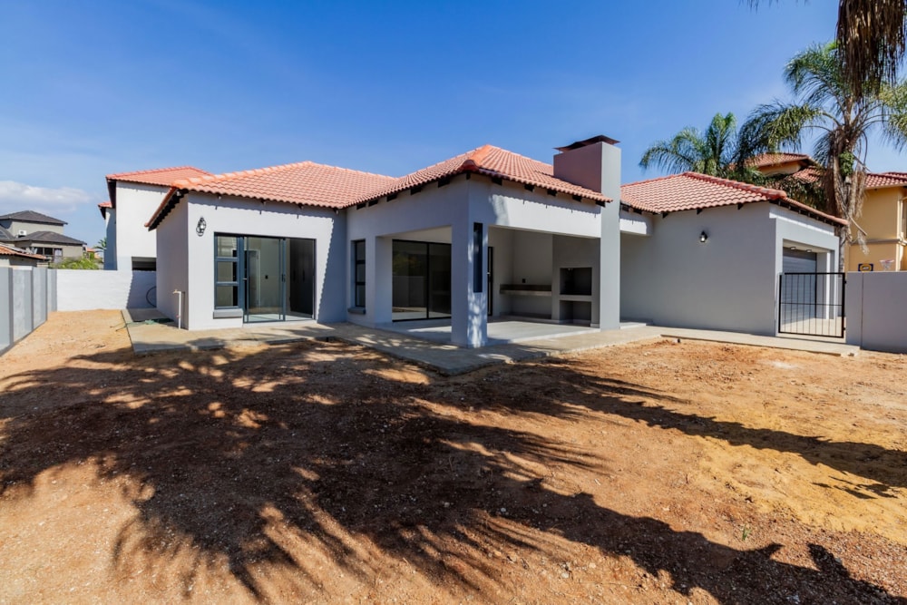 Security estate home for sale in Melodie - 1HR1741102