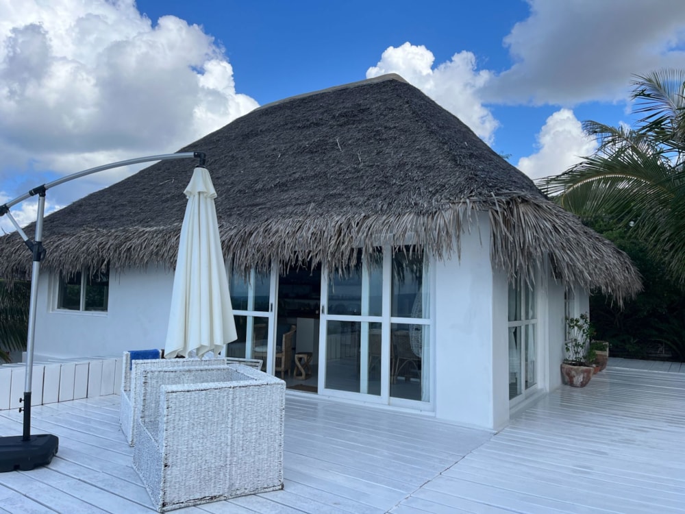 Beach resort for sale in Praia do Tofo, Mozambique - 3MQ1723597 Beach resort for sale in Praia do Tofo, Mozambique - 3MQ1723597