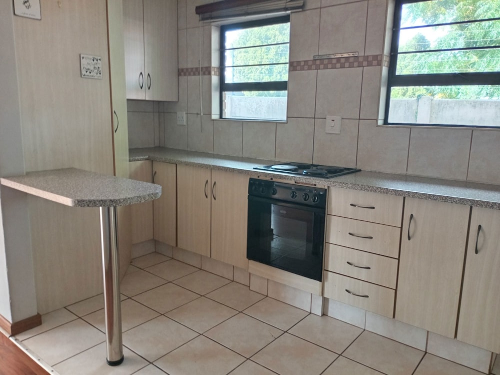 Garden apartment to rent in Selcourt - 1SP1736140
