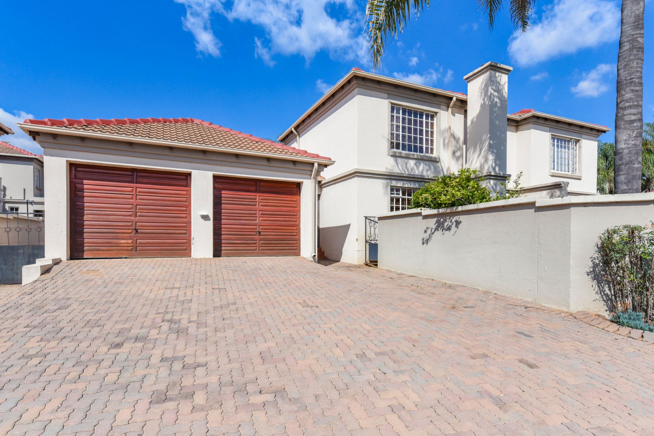 Cluster for sale in North Riding - FW1740104