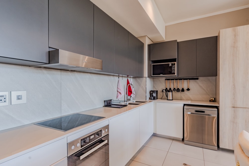 Apartment to rent in Menlyn - PTL1740244