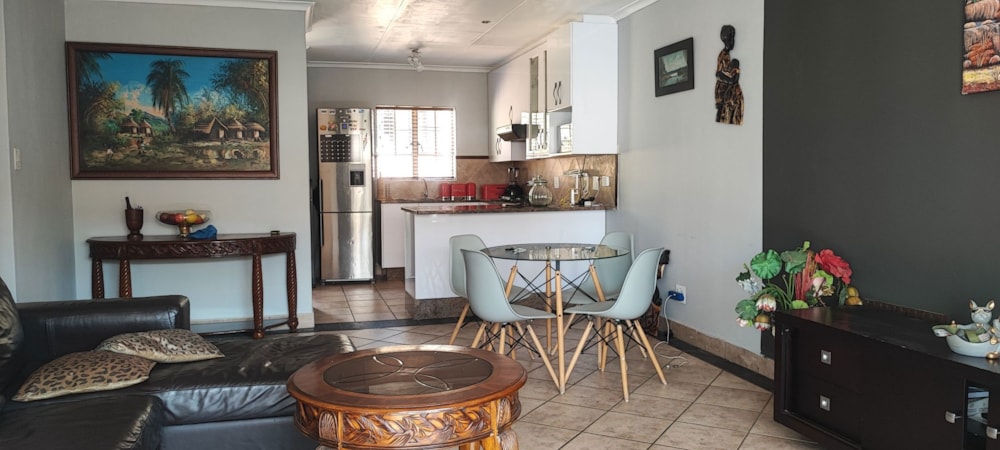 Apartment to rent in Mooikloof Ridge - PTL1717934 Apartment to rent in Mooikloof Ridge - PTL1717934