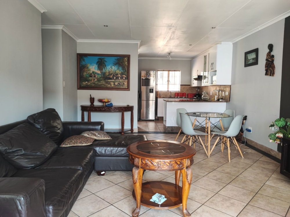 Apartment to rent in Mooikloof Ridge - PTL1717934 Apartment to rent in Mooikloof Ridge - PTL1717934