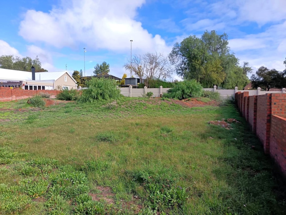 Vacant land for sale in Wesbank, Oudtshoorn - 1OU1739112 Vacant land for sale in Wesbank, Oudtshoorn - 1OU1739112