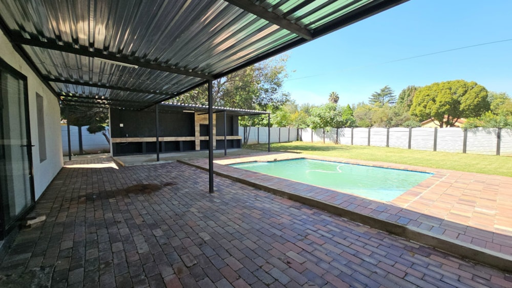 House for sale in Risiville - 1VT1740301 House for sale in Risiville - 1VT1740301