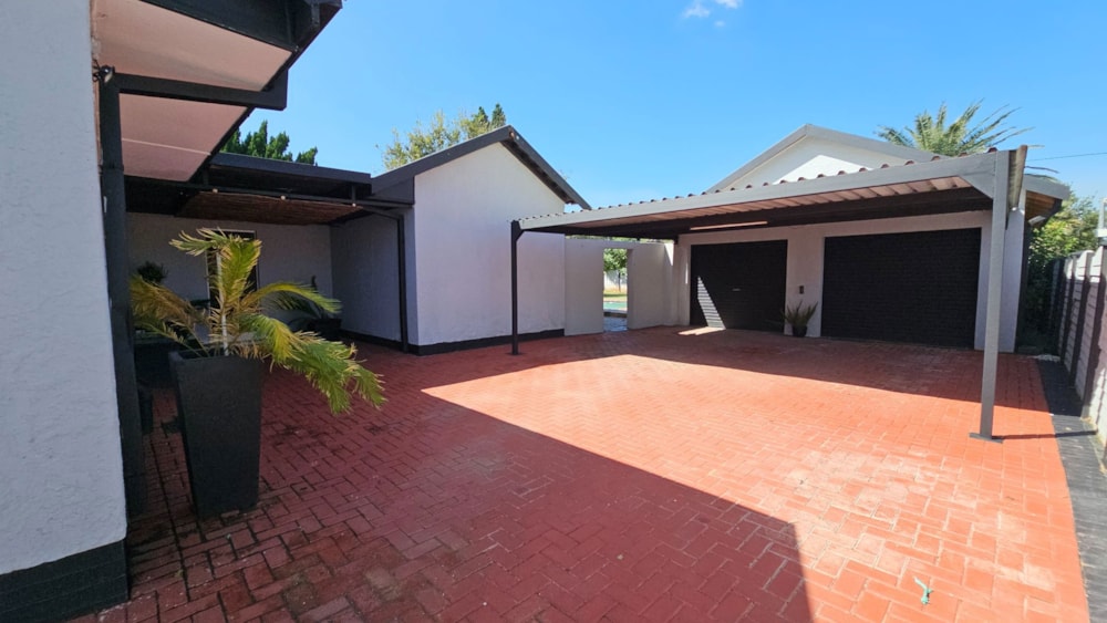 House for sale in Risiville - 1VT1740301 House for sale in Risiville - 1VT1740301