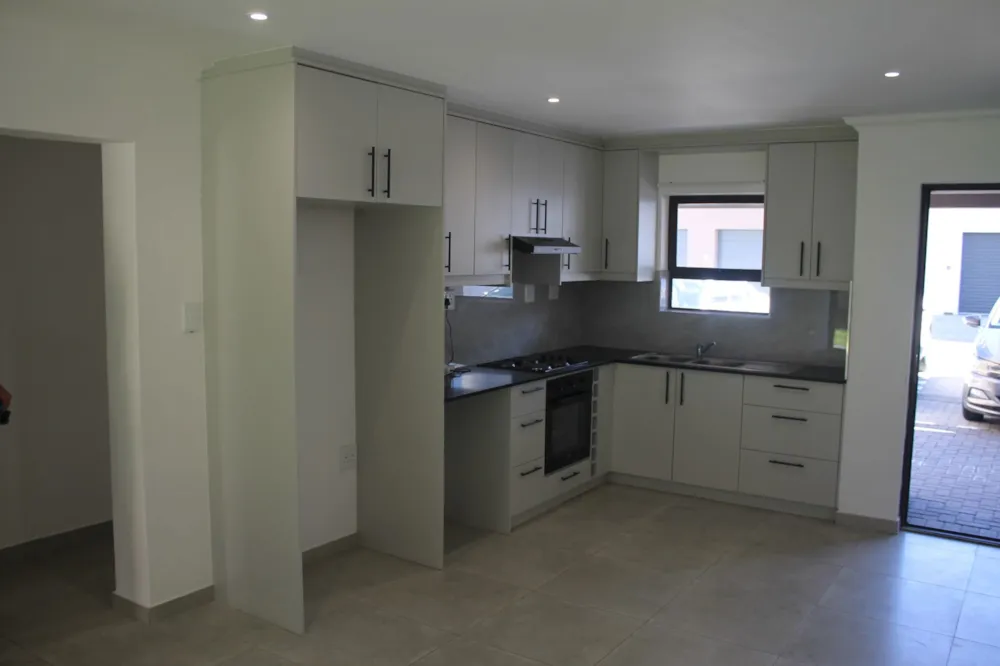 Apartment for sale in Saldanha Bay - LA1739697 Apartment for sale in Saldanha Bay - LA1739697