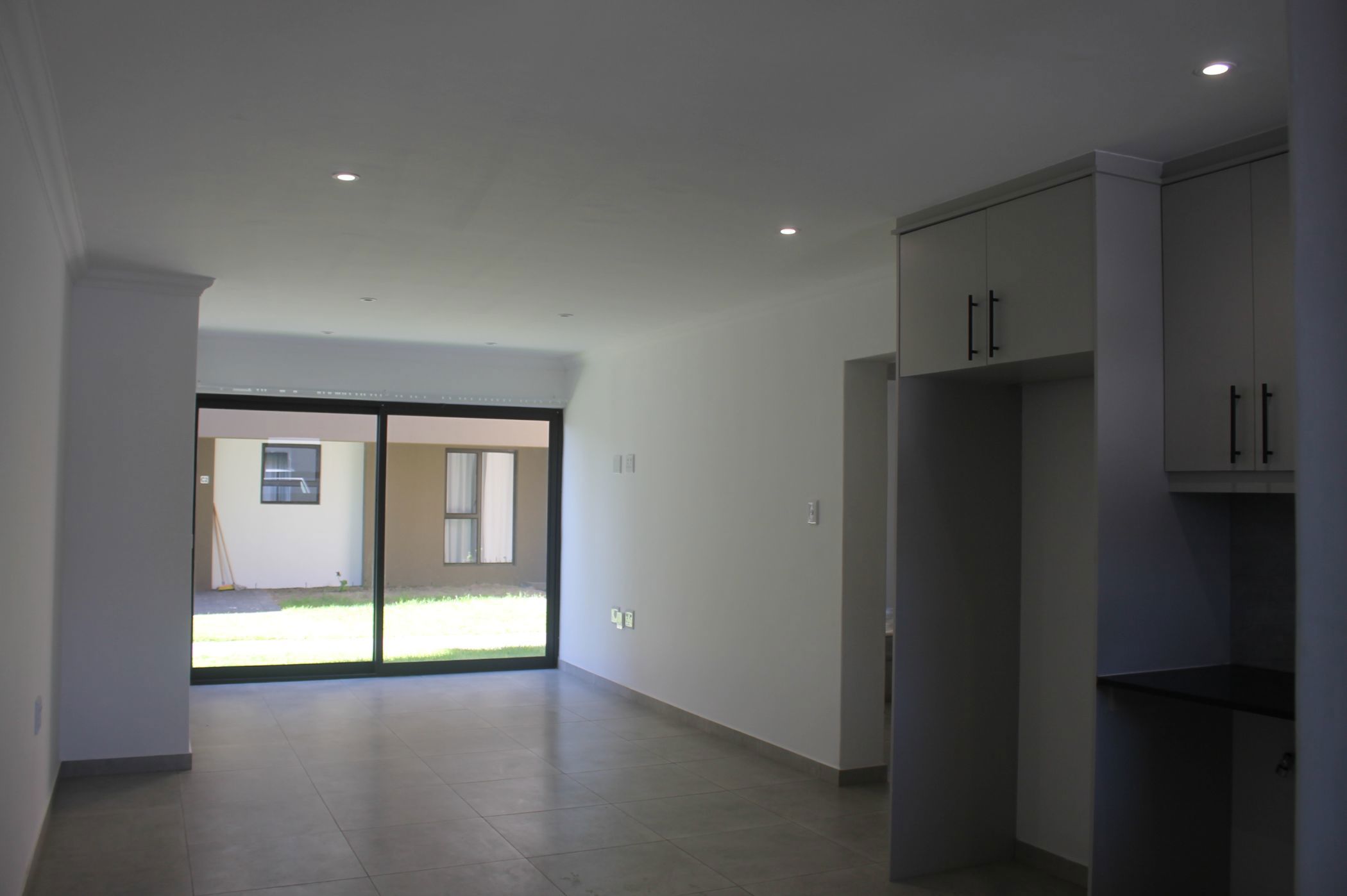 Apartment for sale in Saldanha Bay - LA1739697
