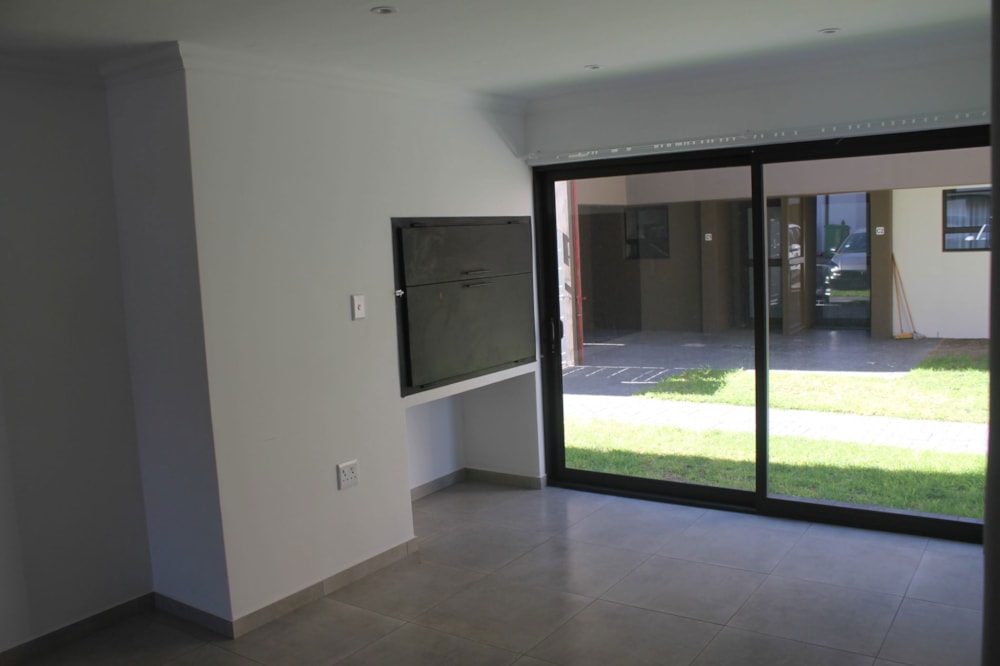Apartment for sale in Saldanha Bay - LA1739697