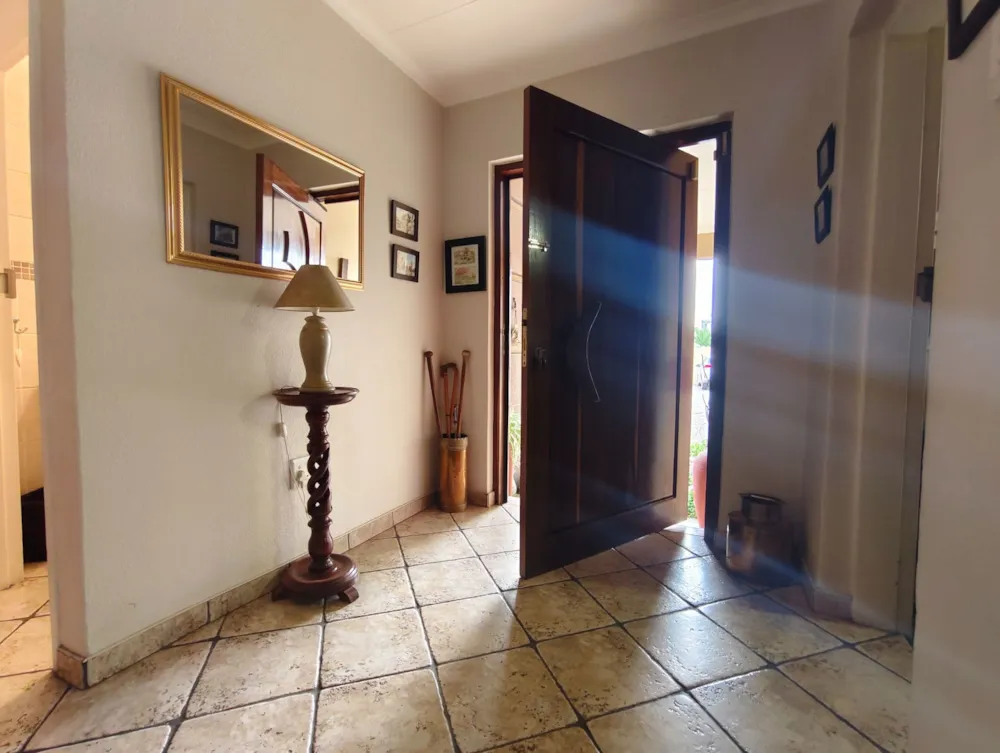 Security estate home for sale in  Vanderbijlpark SW 5 - 1VT1738556
