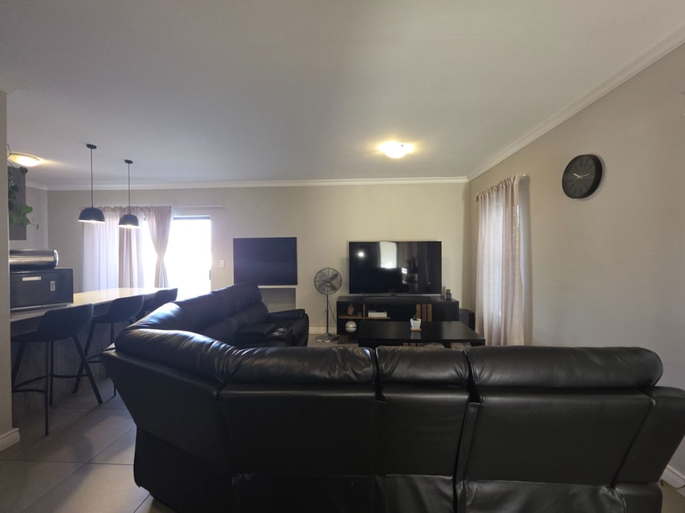Security estate home to rent in Brackenfell South - 1BC1738815