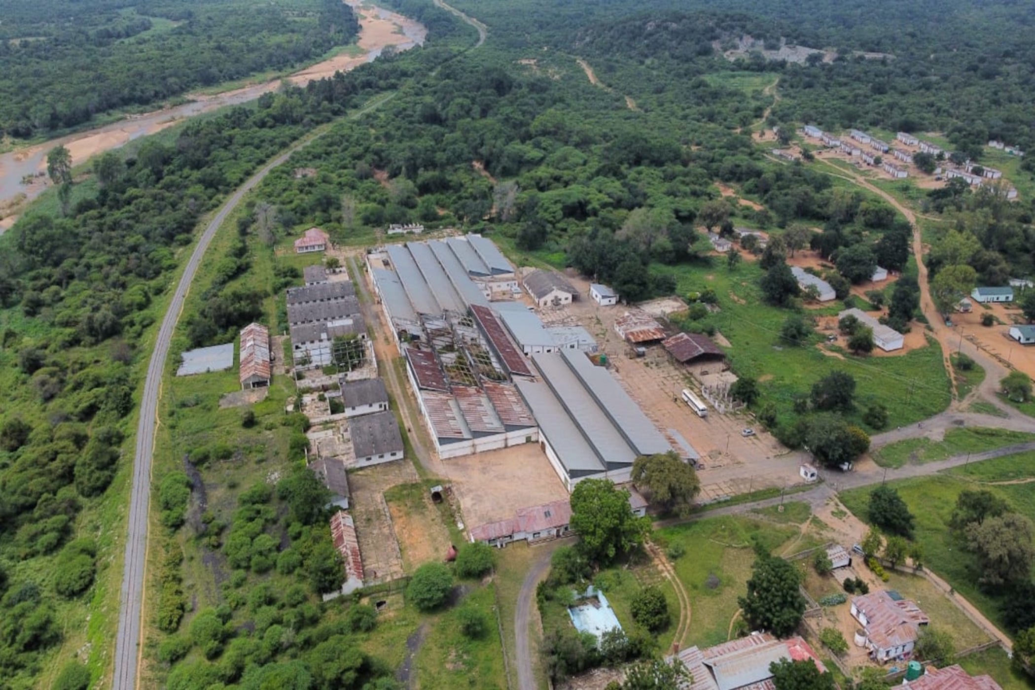 Commercial industrial property for sale in Gwanda, Matabeleland South, Zimbabwe - 3ZB1639000